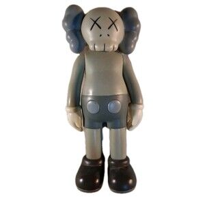 Kaws 16 Open Edition Medicom Toy Vinyl Figure Gray White  7"